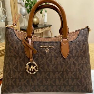 MICHAEL KORS Austen SM Brown Luggage Satchel